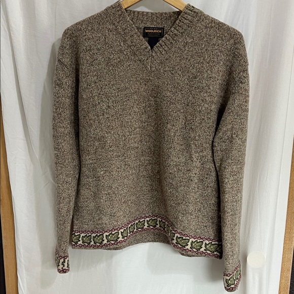Woolrich Womens V-Neck Sweater in Brown with Green Leaves and Pink Details - Picture 1 of 7